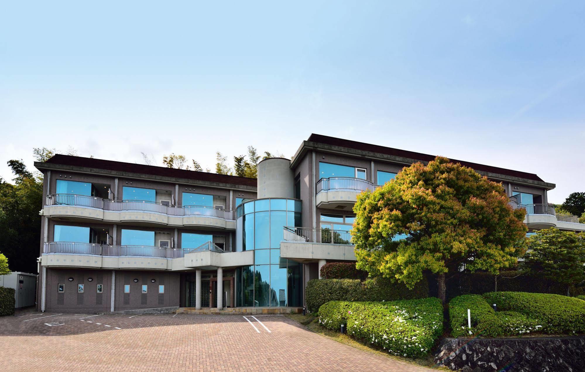 Auberge Fontaine Bleau Atami Atami  Exterior photo